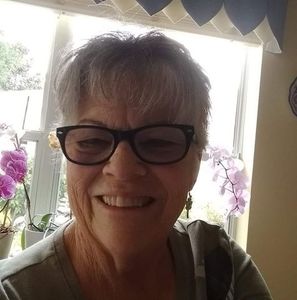 Meet your Posher, Cynthia